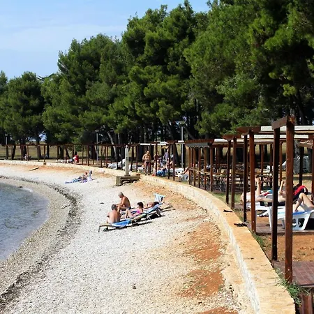 Novigrad 2536d * Novigrad Istria