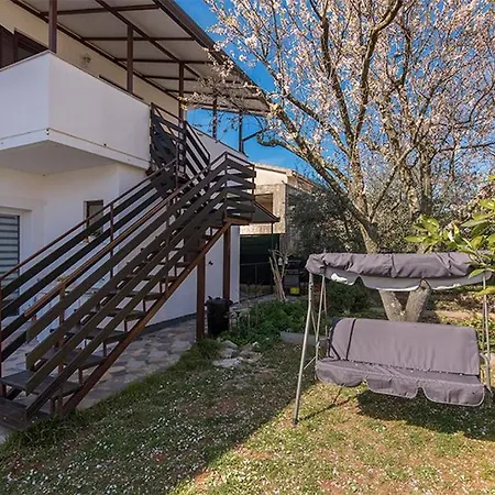 Novigrad 2536d