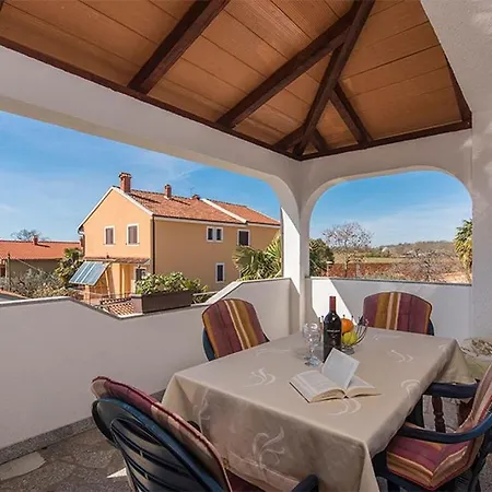 Novigrad 2536d *