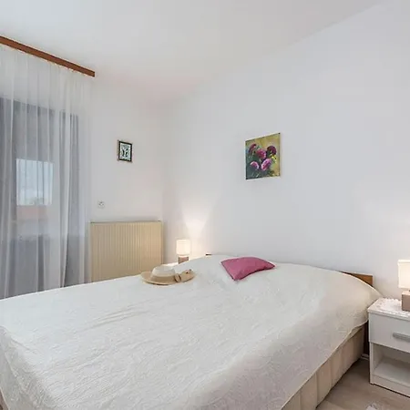 Novigrad 2536d Appartement